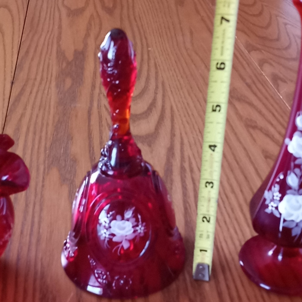 Glassware - Picture 3 of 10